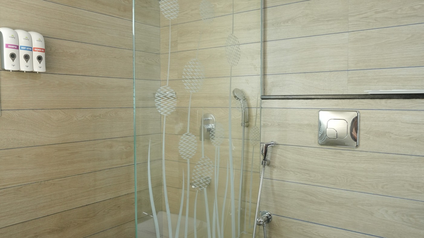 Property gallery image 12